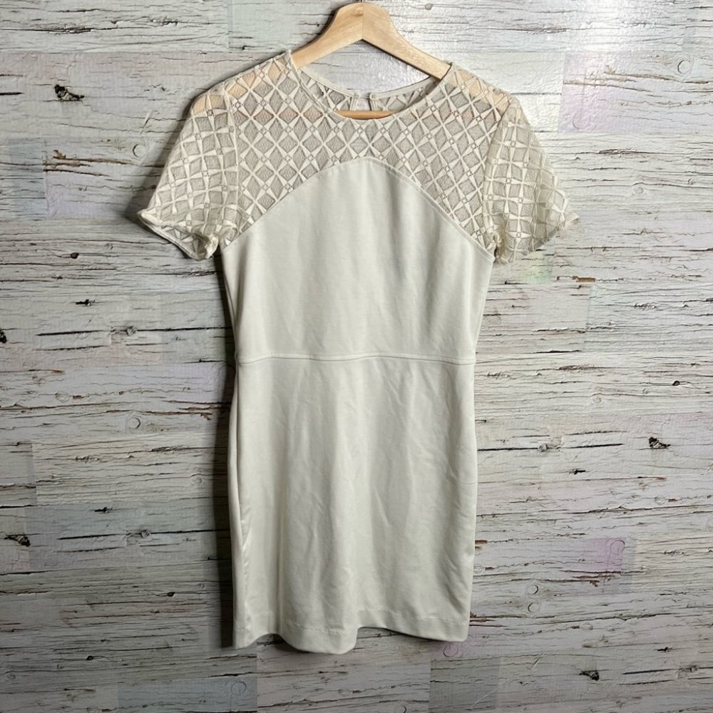 Banana republic ivory white dress lace mini size 2 tee shirt